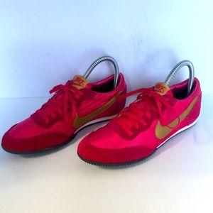 Women’s Nike sneakers size 6 1/2